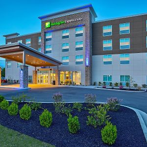 Holiday Inn Express & Suites - Lexington W - Versailles By Ihg